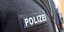 Fenster aufgehebelt: Unbekannte brechen in Haus in Gronau ein und flüchten mit der Beute